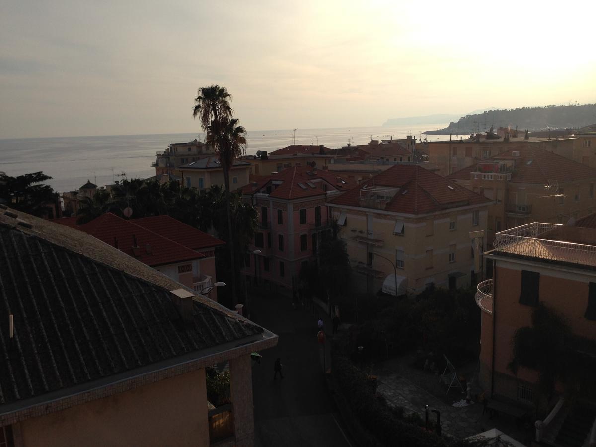 Hotel Ines Varazze Eksteriør bilde